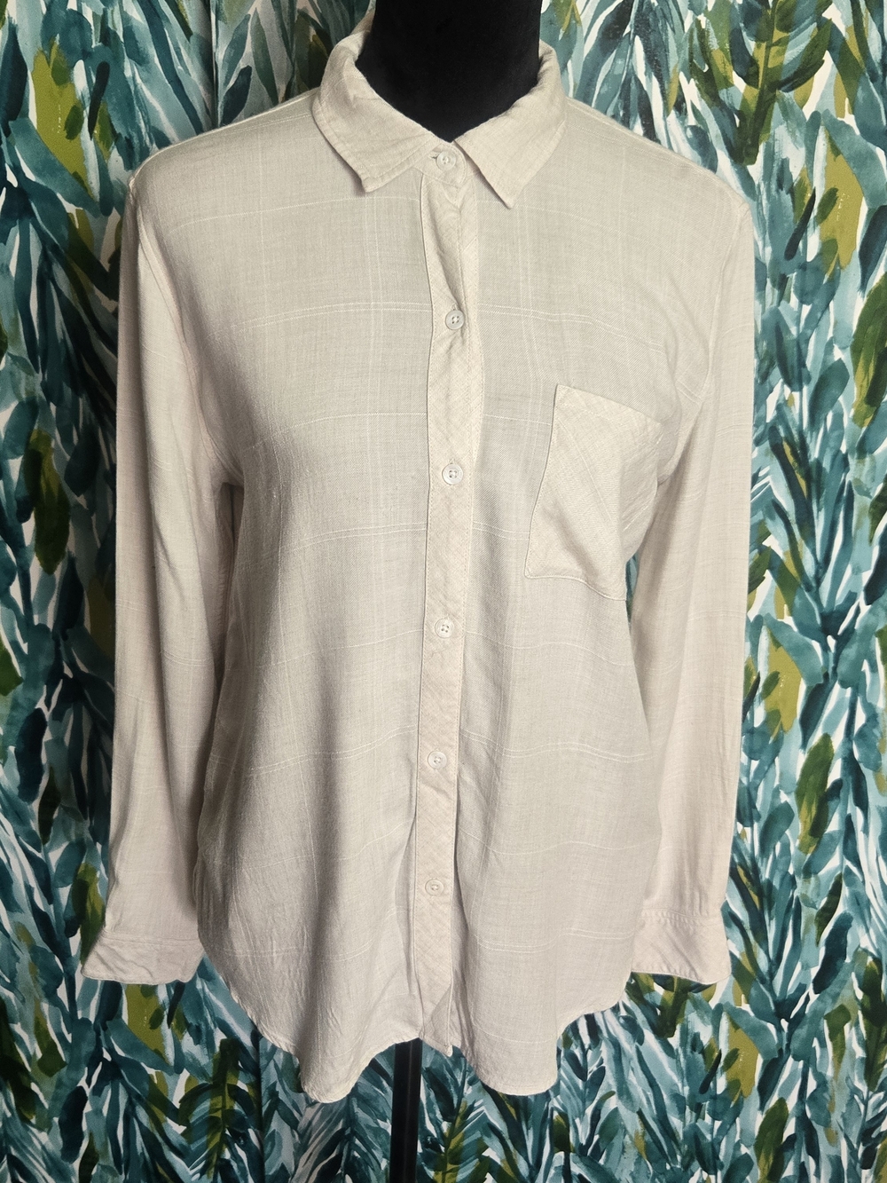 Rails Cream Button-Down Shirt with Chest Pocket